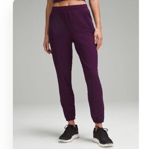 Lululemon adapted state high-rise jogger full length, size 4